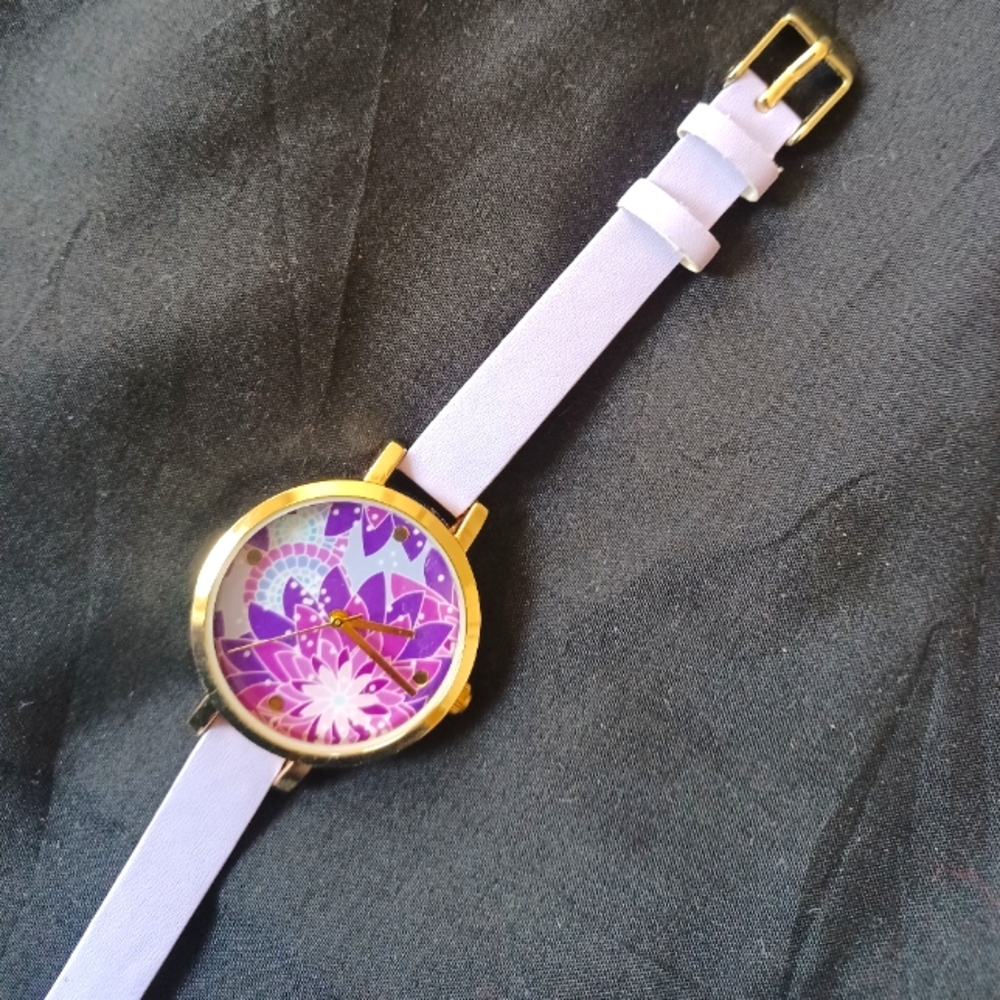MSPCI purple stainless Watch gold tone peace symbol white dial genuine leather